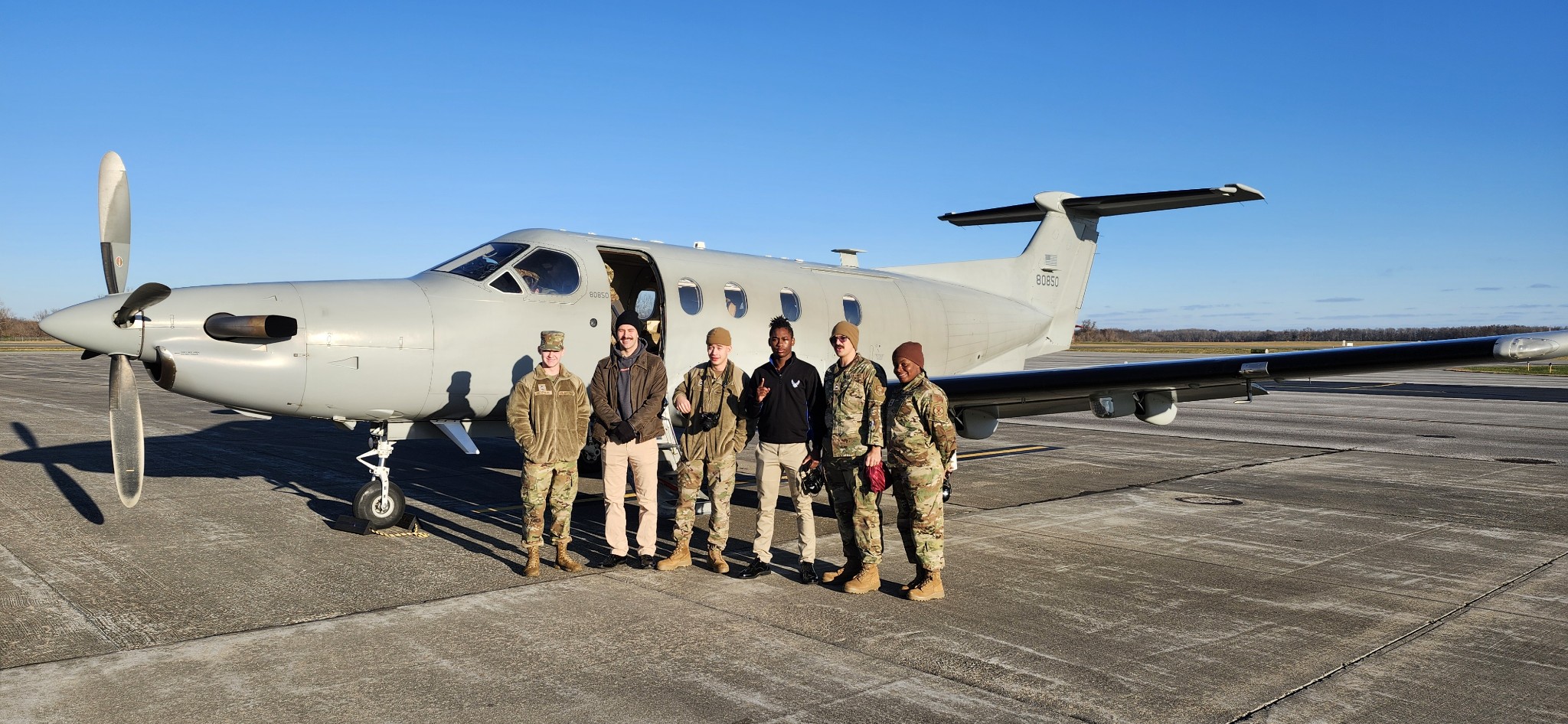 Detachment Cadre pose in front of Saluki Alumni statue